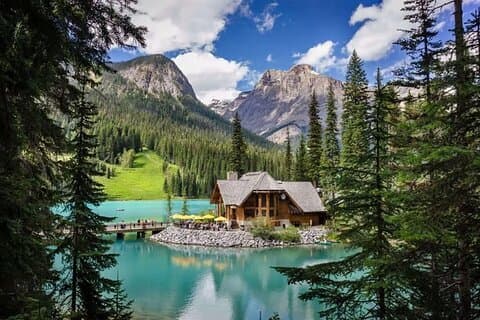Hoteller i nærheten av Moraine Lake, Emerald Lake, Louise, Johnston Canyon & Banff Town