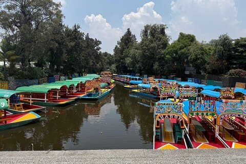 Rent our private boat (trajinera) per hours