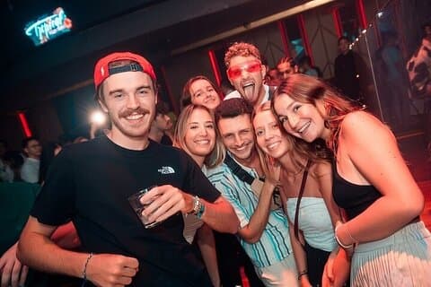 Bangkok : I locali originali e iconici Pub Crawl