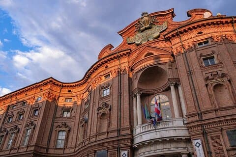 Tour a pie por Turín : Explora los principales lugares de interés y joyas ocultas