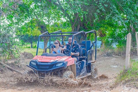 Polaris e aventura de caiaque em Punta Cana com visita exclusiva