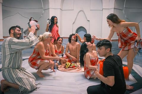 Hammam turco con musica dal vivo e spettacolo orientale