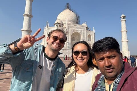 Taj Mahal : Expressbiljetter till Sunrise Tour med Guide