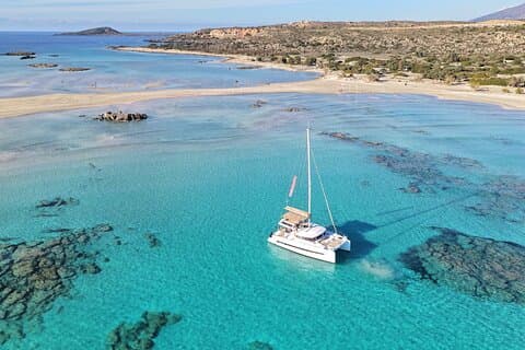 Elafonisi Premium Catamaran Cruise: Meal, Drinks, Transfer