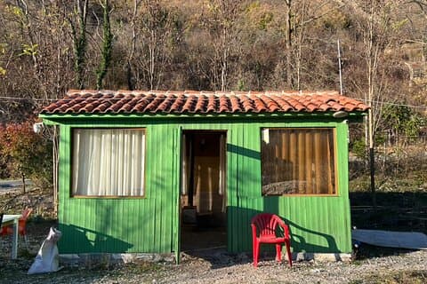 Déjeuner dans les hauts plateaux de Tirana