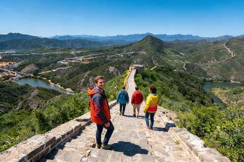 Excursión privada de un día a Tianjin a la ciudad de agua de Gubei y la Gran Muralla de Simatai con teleférico