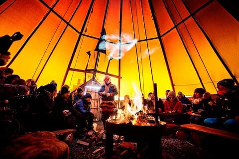 Reindeer Camp Dinner with Chance of Northern Lights in Tromso