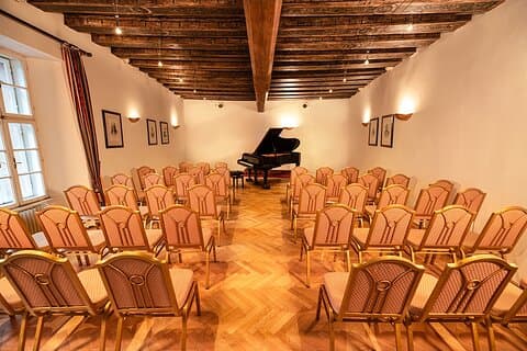 Sonate per pianoforte di Mozart, Hotel Radisson Blu Renaissance Hall