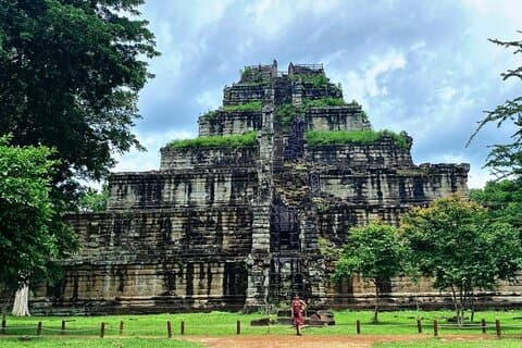 Udforsk de skjulte perler i Koh Ker og Beng Mealea-dagstur