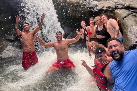 Excursión de la selva tropical a los castillos