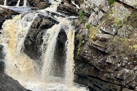 Inverness Forests met watervallen en kust Privétour