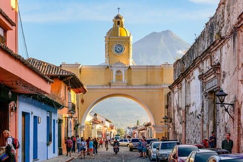 Private Transfer: Guatemala City Airpot(GUA) to Antigua Guatemala