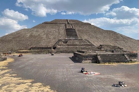 3 - Excursão partilhada de um dia de Zihuatanejo a Teotihuacan