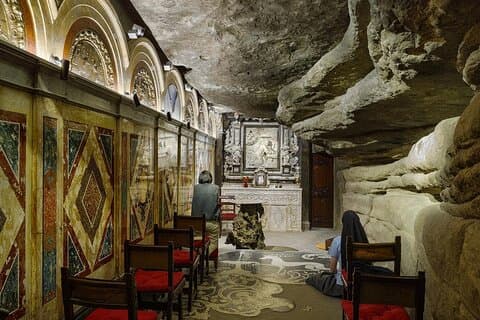 Follow the footsteps of Saint Ignatius from Montserrat to Manresa