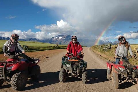 ATV-tur til Huaypo-lagunen og Maras saltgruver