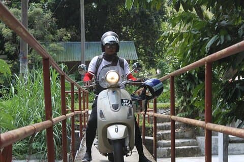 Vintage Vespas Foodie Tour at Kuala Lumpur