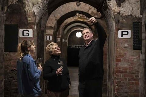 Champagne Cellar turné och provsmakning