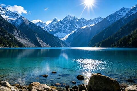 Private Day Trip to Tianchi Lake and Erdaoqiao Grand Bazaar from Urumqi