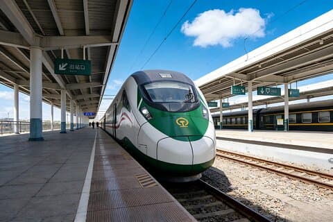Private Urumqi Railway Station Transfer from City Hotels