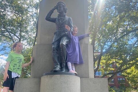 Cleveland Scavenger Hunt Walking Adventure