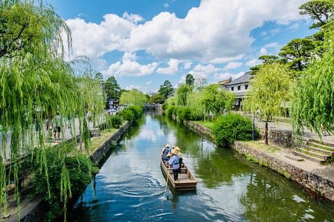 Kurashiki Half-day Walking & Old House Tour with Licensed Guide