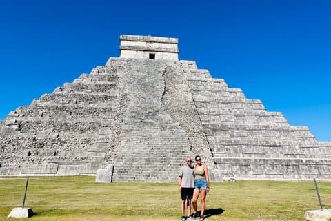 Privat tur til Chichén Itzá med cenote-oplevelse