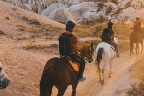 Capadocia : Aventura a caballo por chimeneas de hadas