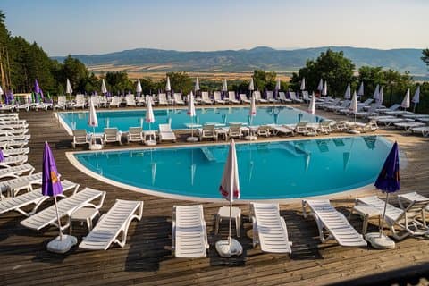 From Sofia: Rila Mountain Trip - Panoramic SPA & Royal Residence