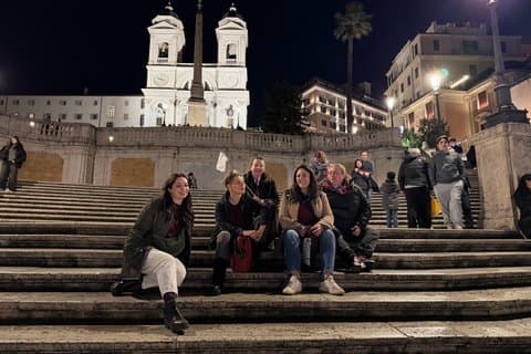 Rome at the Sunset : Navona, Trevi Fountain, Pantheon & more