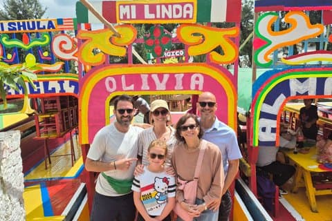 Tour Privado a Xochimilco y Coyoacán Personalizado con Transporte
