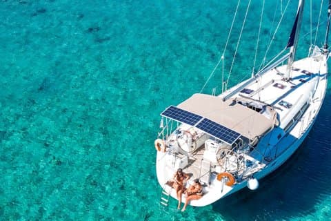 Rethymno sejltur med middelhavsret og drikkevarer
