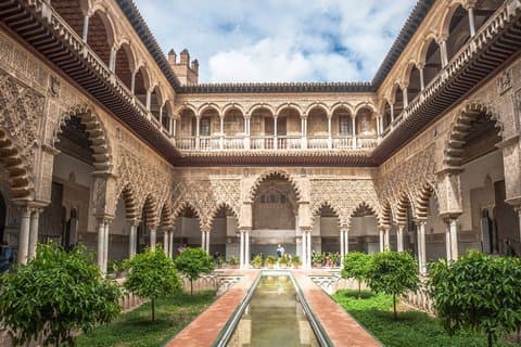 Daglig Alcazar tour