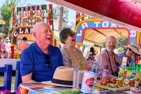 Mexiko-Stadt: Gemütliche Bootstour auf der Xochimilco – Einfaches Einsteigen & Top-Aussicht