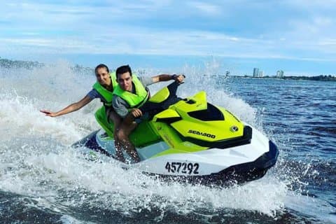 Doha : tour guidato in moto d'acqua sulla spiaggia di Katara con vista panoramica