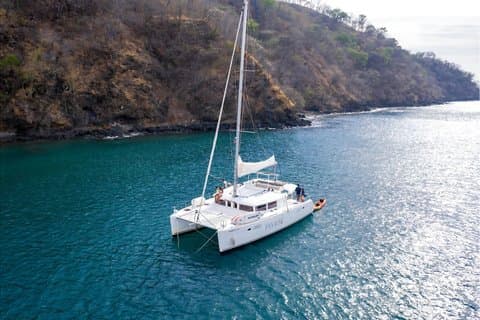 Restauranter i nærheden af Costa Rica Catamaran Snorkel Kayak Paddleboard & Drinks