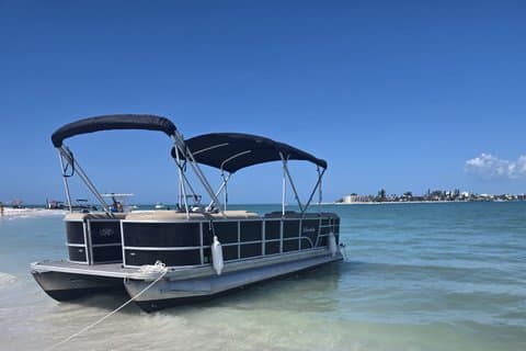 3 Hours Pontoon Private Boat Tour