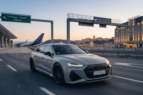 SuperCar Flughafentransfer Budapest