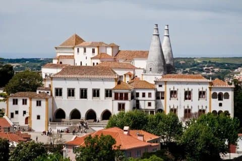Sintra: Nationalpalatset och traditionell söt rundtur