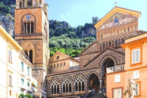 Gedeelde bustour naar Positano, Amalfi en Ravello vanuit Sorrento