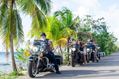 Harley Tour Cozumel + Maya Experience Pueblo del Maiz & Schnorchel