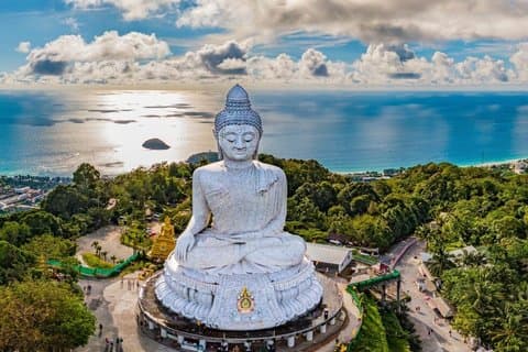 Phuket Discovery with Lunch: Big Buddha, Old Town & Sunday Market