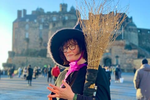 Edimburgo: tour a piedi di streghe e storia infestata