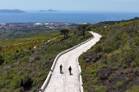 Experience with the Vesuvius electric bike