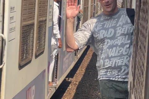Primmum Mumbai Sightseeing con esperienza di viaggio in treno locale