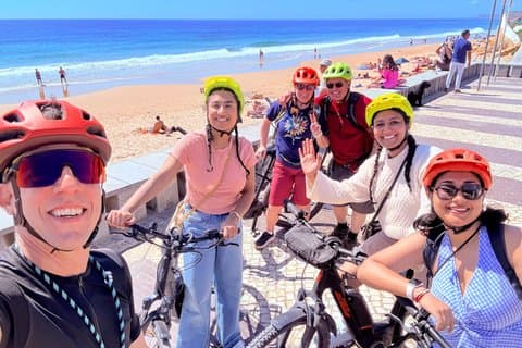 Algarve: Lagos sightseeing guided tour with E-bikes