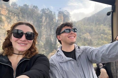 Avatar Mountains and Glass Bridge Zhangjiajie Tour de 2 dias
