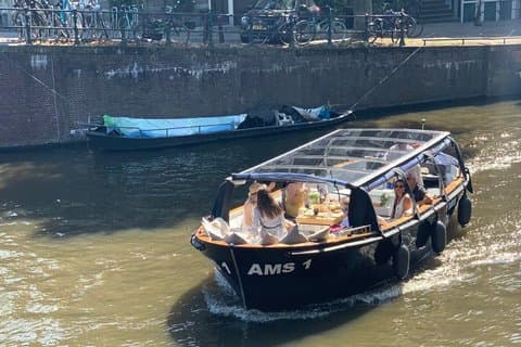 Ámsterdam antes del crucero por el Canal de la Mañana