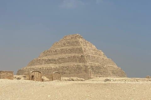 Giza Saqqara Memphis og Dahshur tur