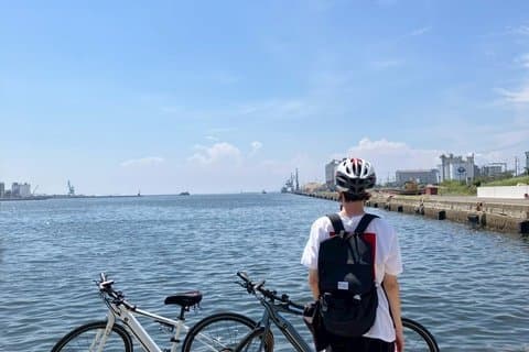 Ride to the Sea Slurp Like a Local