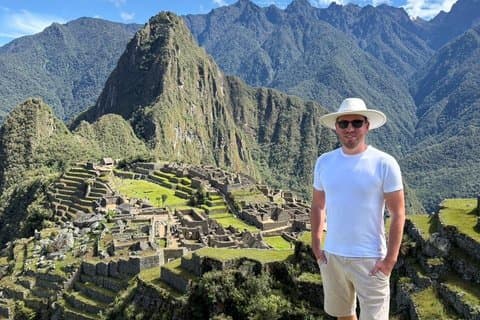 Excursión privada a Machu Picchu con guía experto